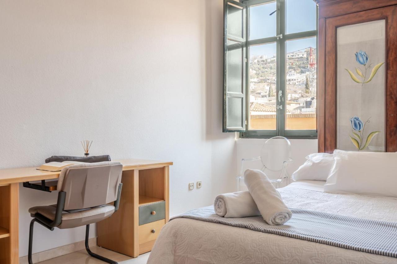 Gran Via Apartment Granada Exterior photo