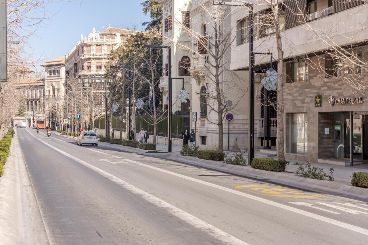 Gran Via Apartment Granada Exterior photo
